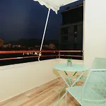 Luxury With Hot Tub - The Nest * טיראנה