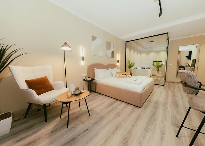 公寓 Luxury With Hot Tub - The Nest 地拉那