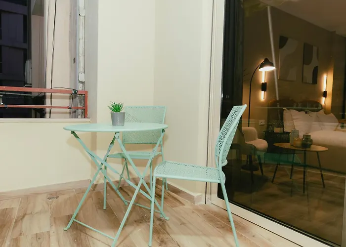 公寓 Luxury With Hot Tub - The Nest *